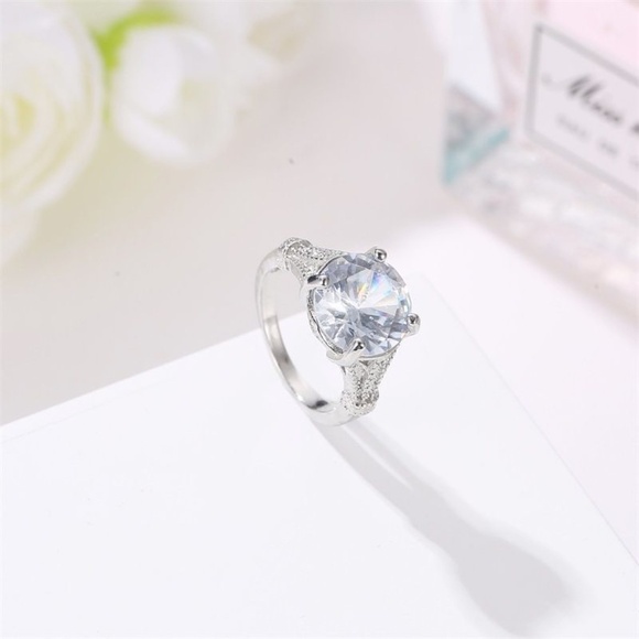 **GREER* Silver x Zircon Fashion Ring Size 8 - Picture 5 of 5